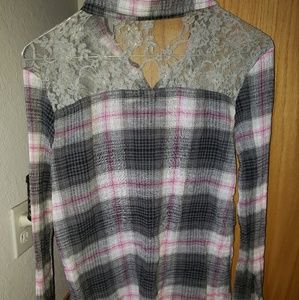 Mudd Tops - Gray flannel with lace Mudd Tops - Gray flannel with lace